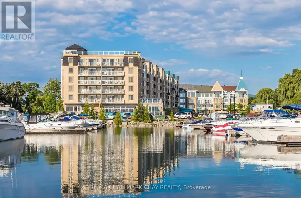 2108/2110 - 9 Harbour Street E, Collingwood